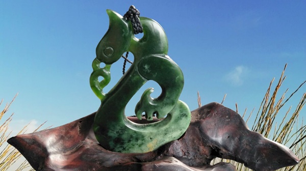 10-PhotoRoom Pounamu Carving